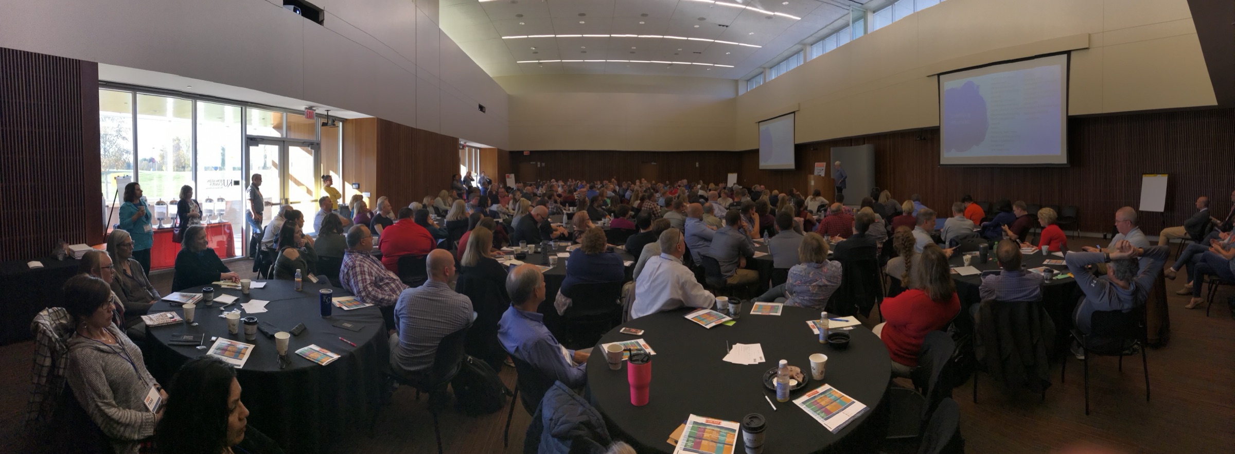 A full room, wide shot, 2019